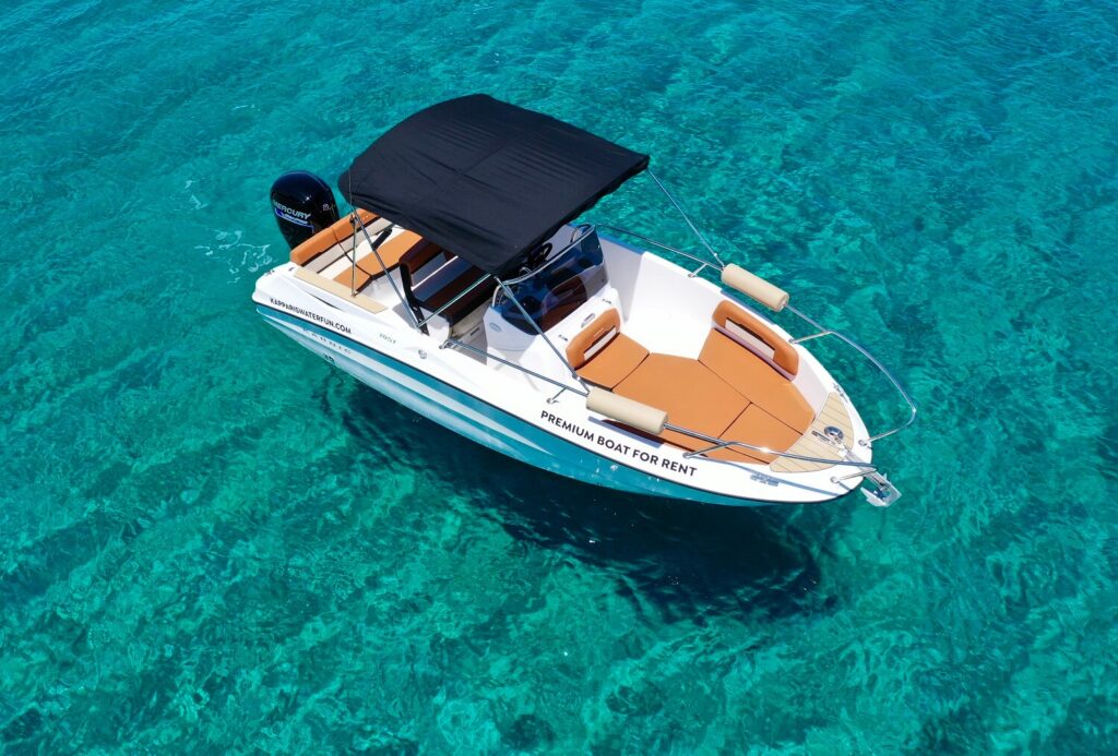 karnic premium boat front